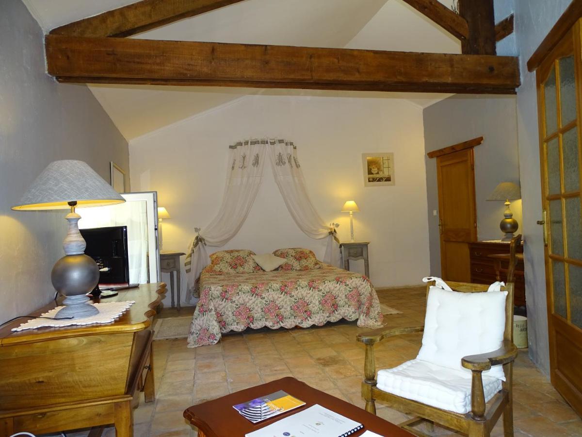 Bastide Des Princes B&B Caderousse Екстер'єр фото