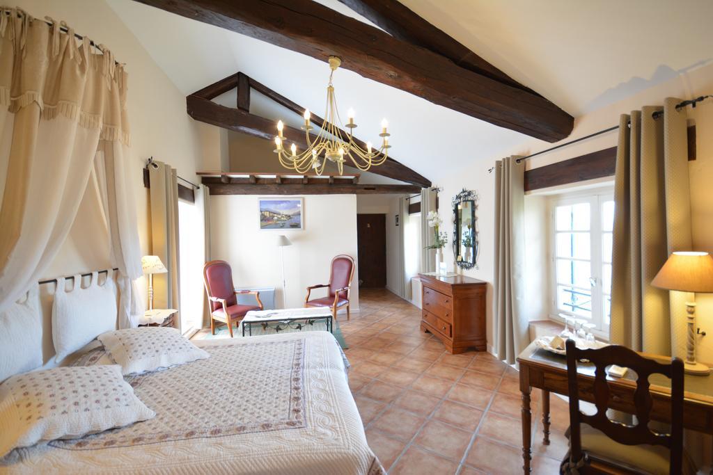 Bastide Des Princes B&B Caderousse Екстер'єр фото
